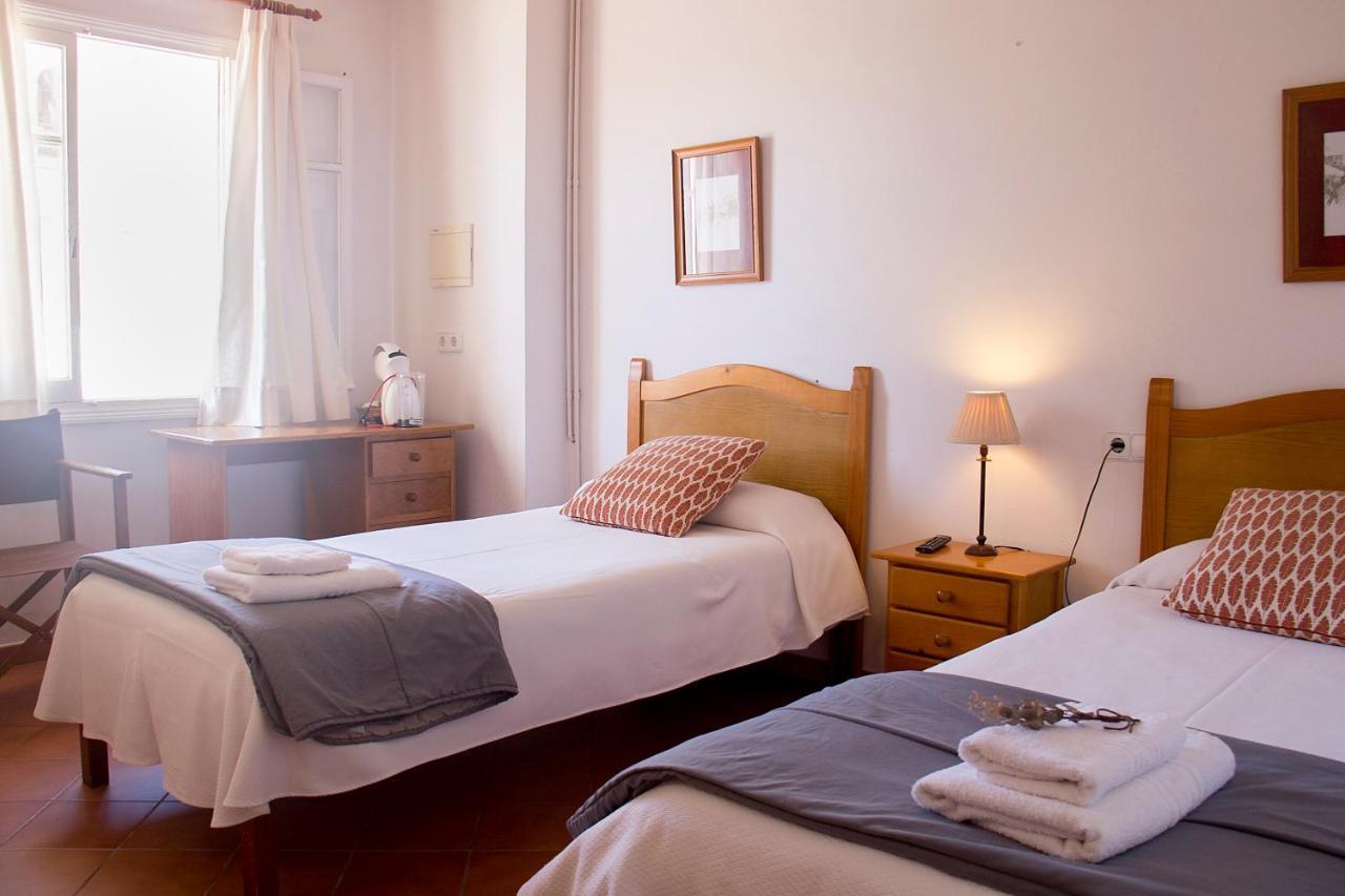 Hostel Grupoandria El Claustre De Ciutadella - Hospederia Exteriér fotografie